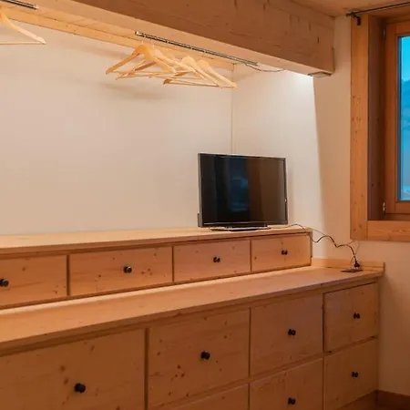 아파트 Pista Stelvio Loft Lumiere 보르미오